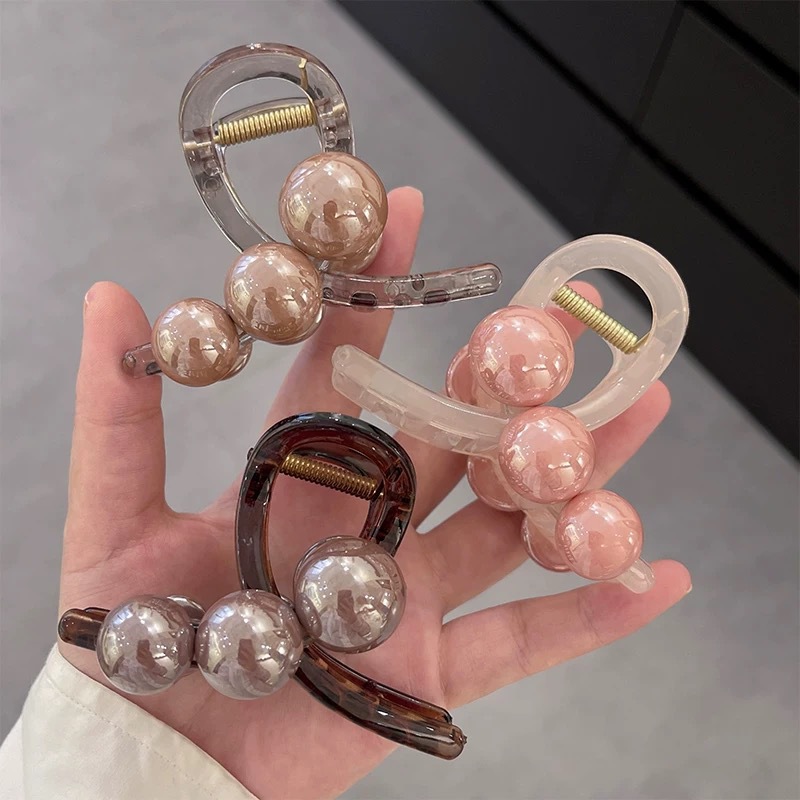 กิ๊บติดผมรูปไข่มุกหวานละมุน ดี - Hair Claw Clip Set บทวิจารณ์และราคา