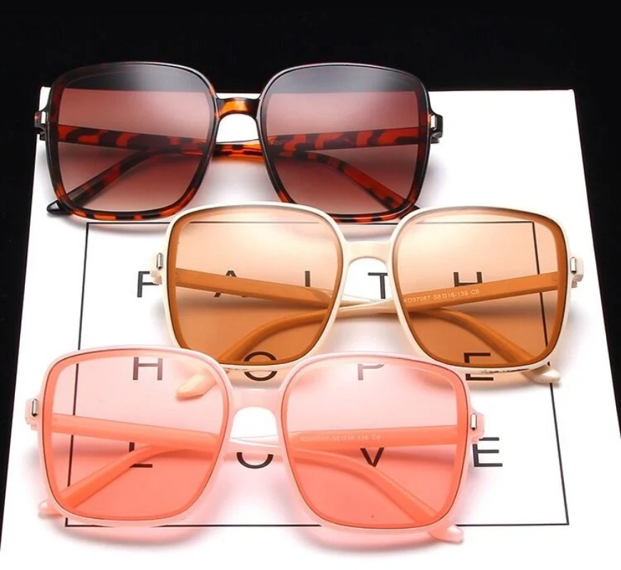 แว่นกันแดดทรงสี่เหลี่ยมขนาดใหญ - Sunglasses Oversized Square บทวิจารณ์และราคา