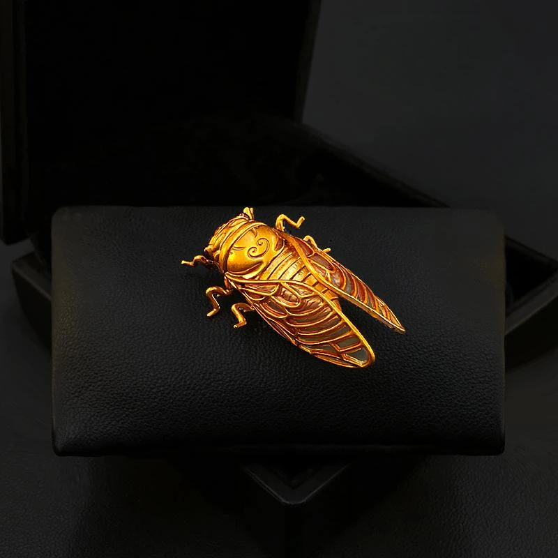 Golden Cicada เข็มกลัดที่สวยงา - Women Accessories Meaning บทวิจารณ์และราคา