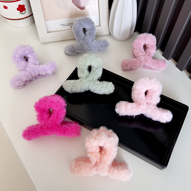 ตุ๊กตาผู้หญิงผม Claw ฤดูหนาว F - Hair Claw Clip Set บทวิจารณ์และราคา