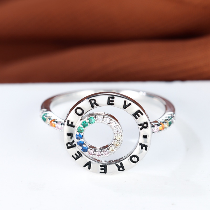 ความหมายอันเป็นนิรันดร์ของยุโร - Women Accessories Meaning บทวิจารณ์และราคา